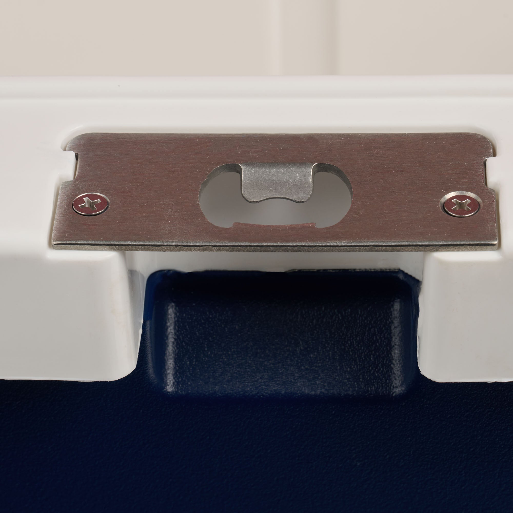 Trailmate® 25 Qt Cooler V7 - Americana - Product View