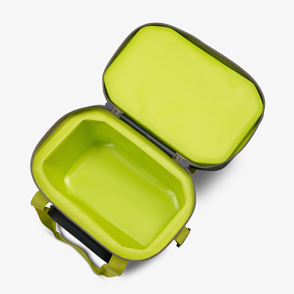 Trailmate® 18-Can Cooler Bag W7 - Jet Carbon - Open View